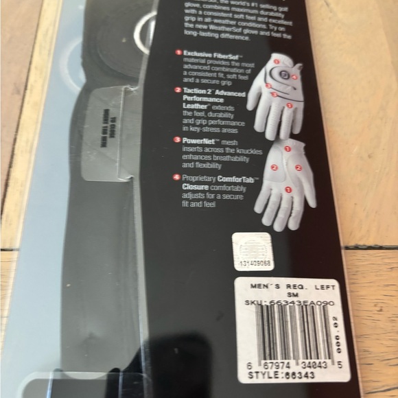 FJ WeatherSof Golf Glove size small - Picture 3 of 3
